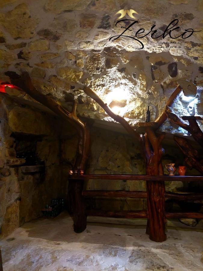Zerko Holiday Home - Vineyard Chalet With Sauna And Jacuzzi Free Mirna Dış mekan fotoğraf