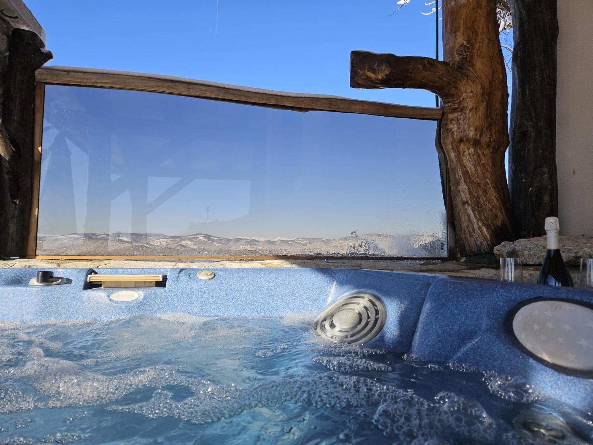 Zerko Holiday Home - Vineyard Chalet With Sauna And Jacuzzi Free Mirna Dış mekan fotoğraf
