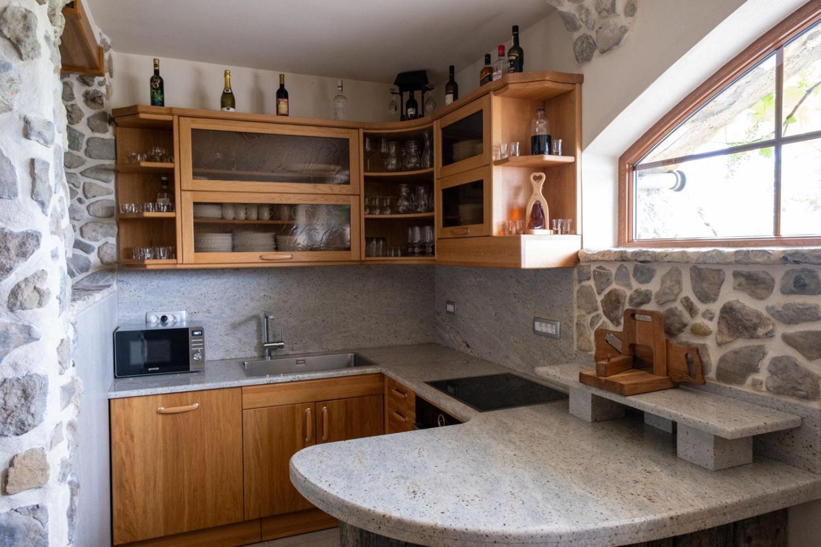 Zerko Holiday Home - Vineyard Chalet With Sauna And Jacuzzi Free Mirna Dış mekan fotoğraf