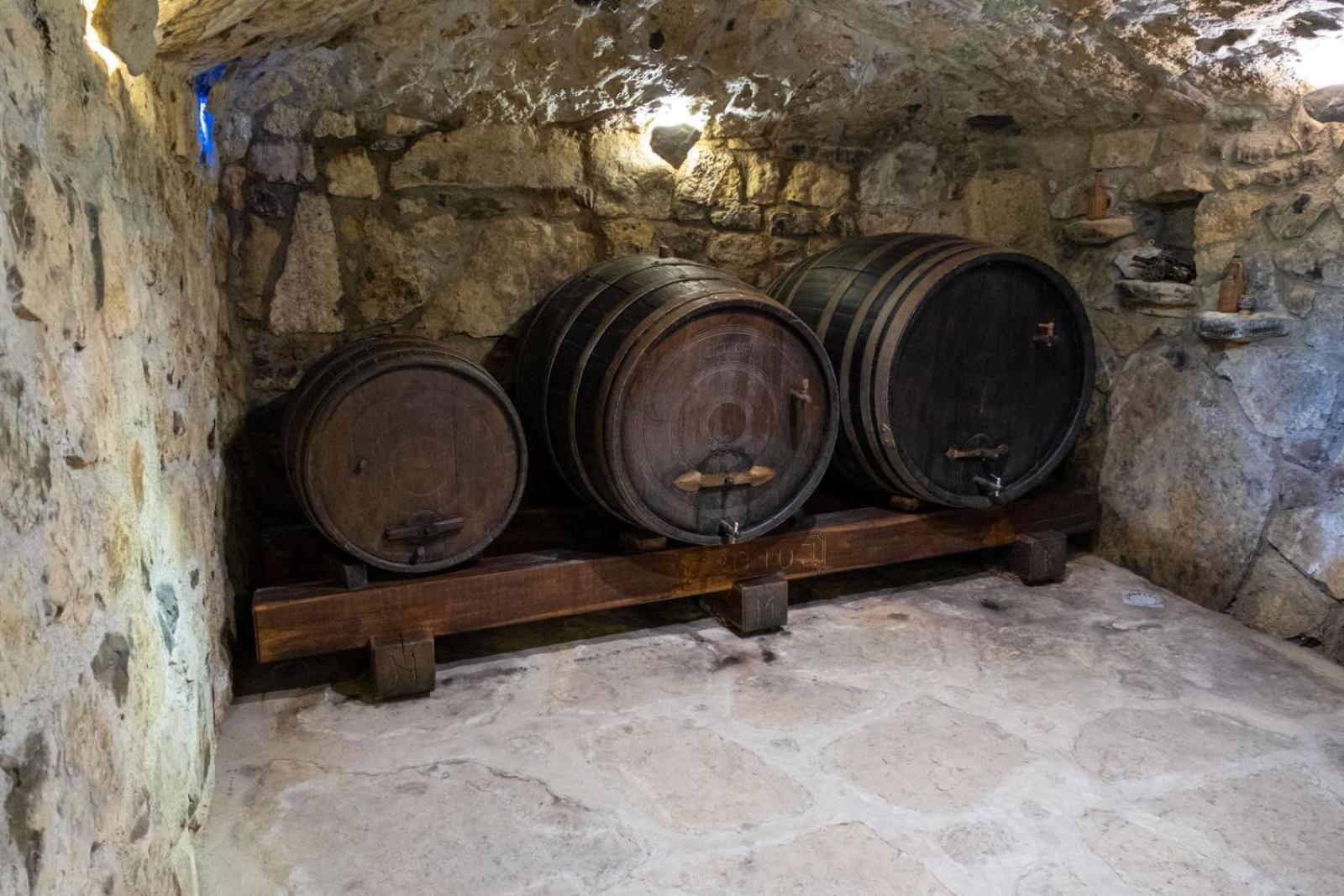 Zerko Holiday Home - Vineyard Chalet With Sauna And Jacuzzi Free Mirna Dış mekan fotoğraf
